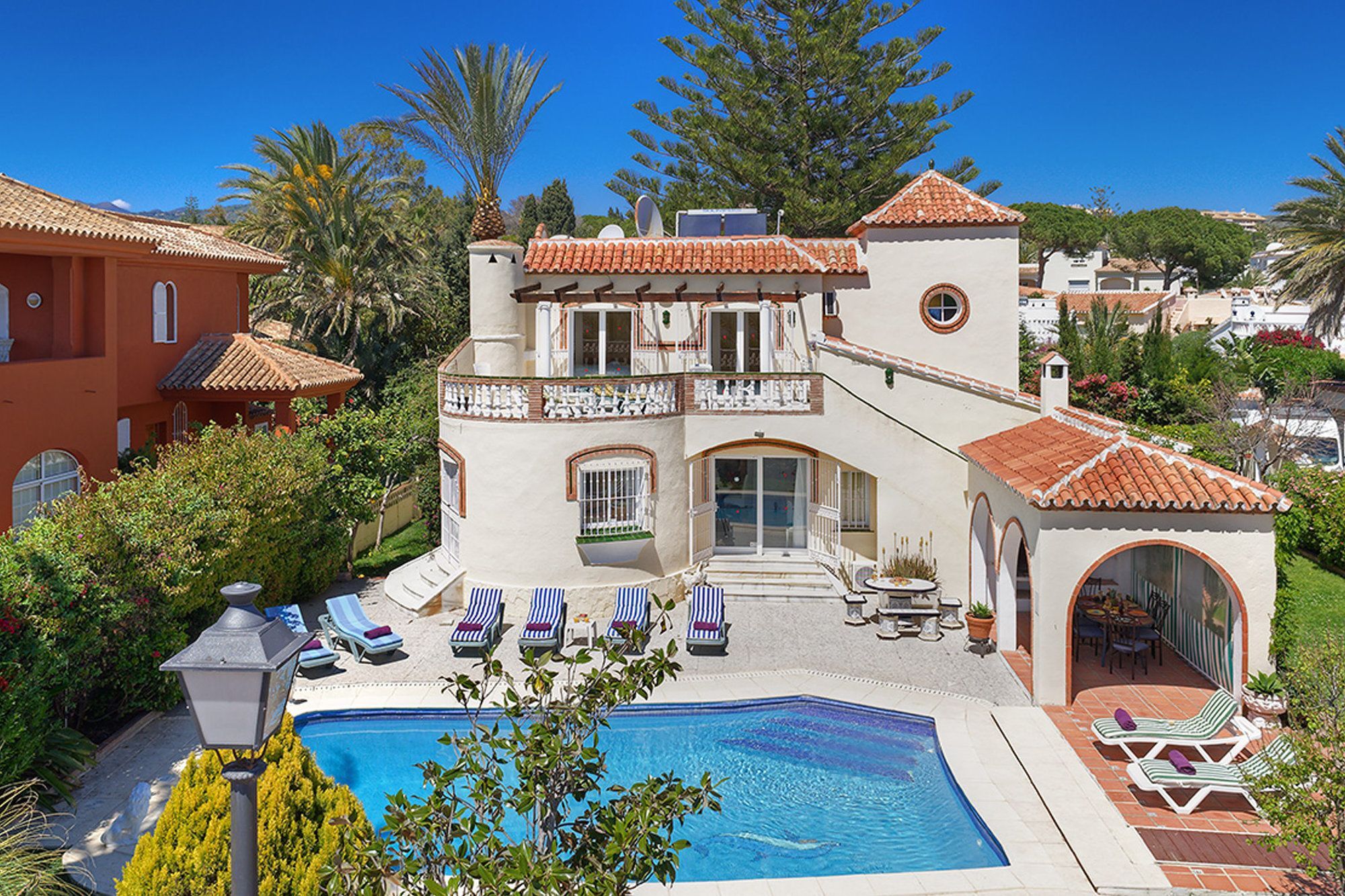 Los Arcos Marbella Ngoại thất bức ảnh